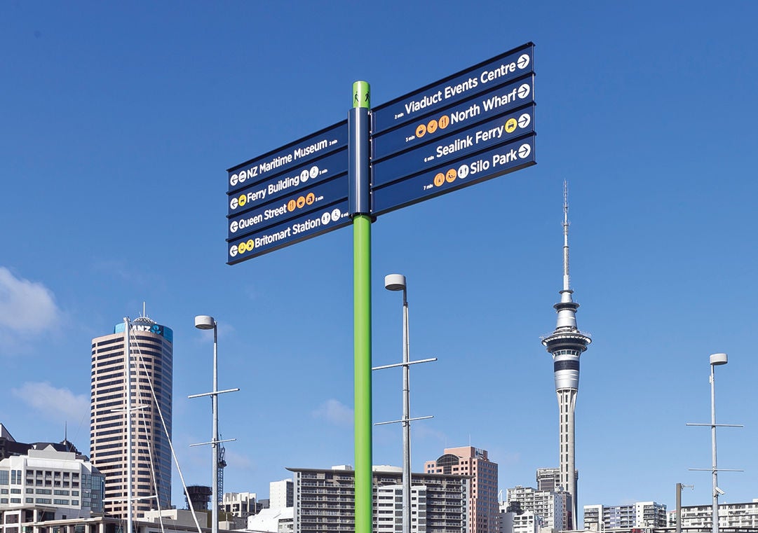 This sign, located on a busy pedestrian network, provides clear directions to public transport options and local landmarks. These wayfinding fins have good colour contrast and are able to be seen from a distance. 